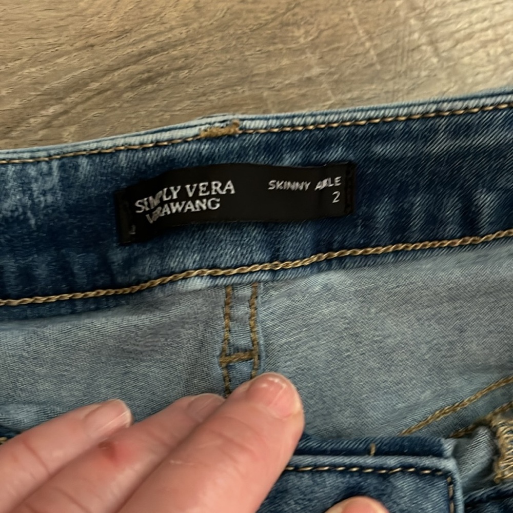 Simply Vera’s Women's Light Blue Jeans - Picture 6 of 14